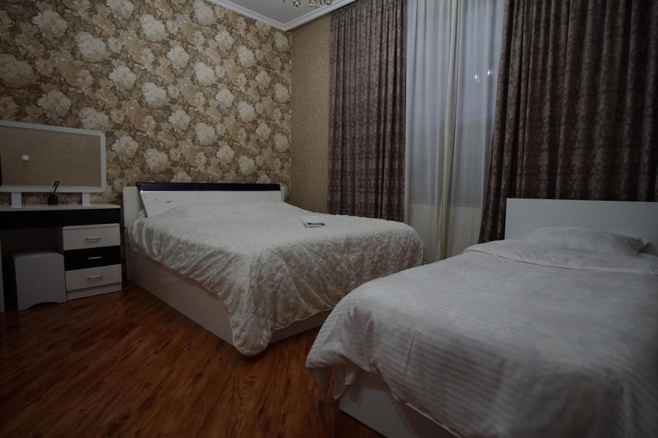 Lile Hotel Telavi Eksteriør billede